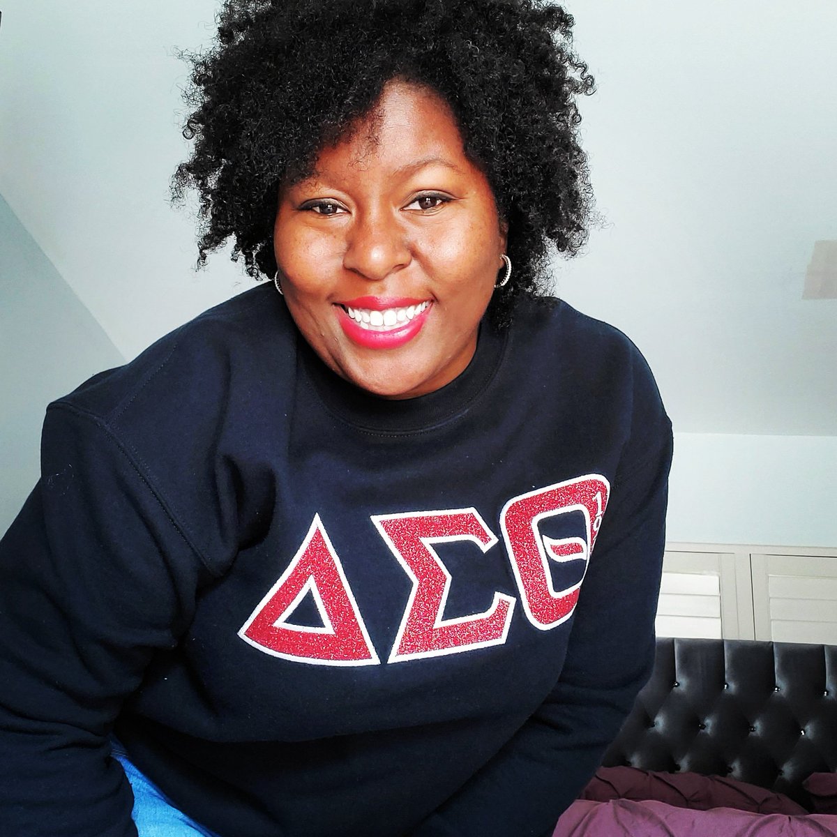 TNicoleFran's tweet image. 12 Years on yesterday 4.6.08. #AOML #ThetaPi #Six #CrimsonRadiance ❤🔺️🐘