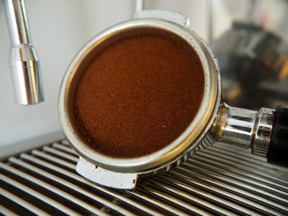 cafeteriamorell's tweet photo. " EL AUTÉNTICO SABOR DEL CAFÉ " 
            ESTÁ EN ALCORCÓN 
#cafe #cafeconleche #Coffee #coffeeshop #cafeteria #cafeteriamorell #Alcorcon #parquedelisboa #Madrid #lomejordealcorcon #aroma https://t.co/UiPyErdKw6