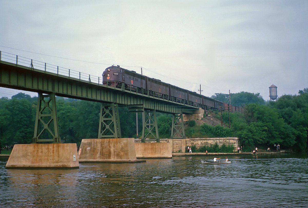 CHICAGO GREAT WESTERN