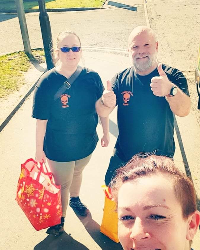 TSecurity8's tweet photo. Thank you to Rachel Holmes going back upto the hospital with me after a night shift, to help me and Stacey Vivian, with some gifts for the hard working NHS staff on the Covid frontline. Well received by 36, 37 and ICU. @TSecurity8 @TacticalTraini1 @sjv1975 @NHSuk @LancasterCC https://t.co/OtR21NFJhM
