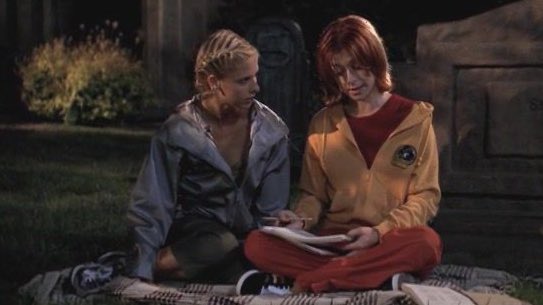 6: The Freshman (Season 4)Aside from the obvious 10/10 episodes, this is my personal favourite ever episode. It’s the epitome of Buffy for me and holds memories dear from 20 years ago. It’s just fantastic & it’s fun. Xander’s pep talk, the fight scenes, Giles, SUNDAY!!!!!! Whew!