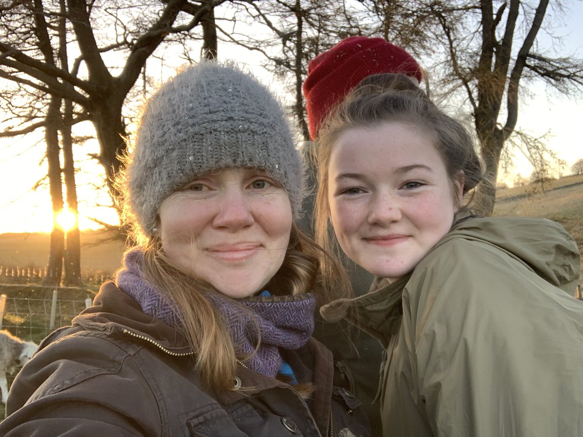 herdyshepherd1's tweet image. Love my lambing team - if this sad time has a silver lining it is that we have been thrown even more together as a family to do our work