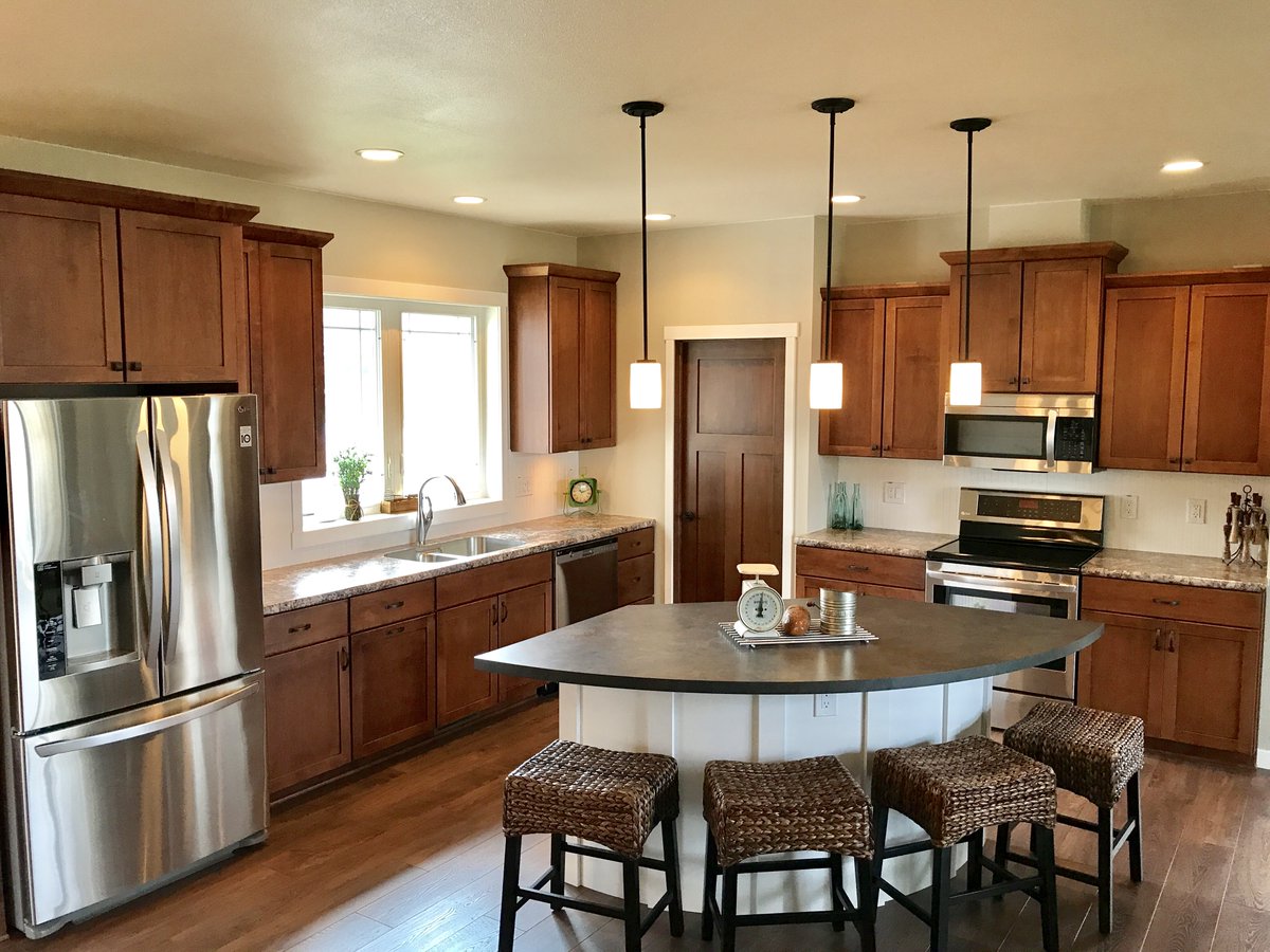 aadreamhomes's tweet photo. Check out this BEAUTIFUL Stratford Home! The Granite Bay is an amazing layout with a must see kitchen! Call 888-582-4421 for a virtual tour of this home! #stratfordhomes #customhomes #wisconsinbuilder #michiganbuilder https://t.co/A6Esu0sRwp