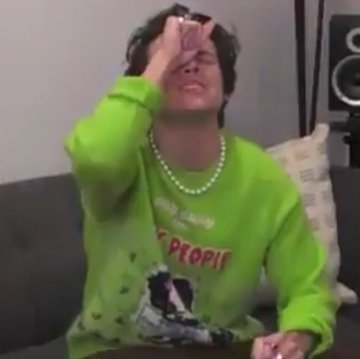 Cuando estoy cerrando todas las apps y por error cierro Spotify.