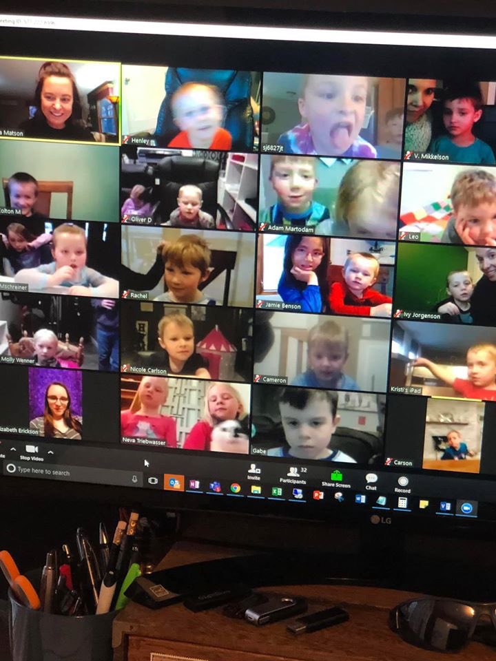 MatsonTonya's tweet photo. Parents as teachers shoutout 🎉Keep Rocking It!👏🏼🙌🏼👍🏻 https://t.co/giiPGGT4lI