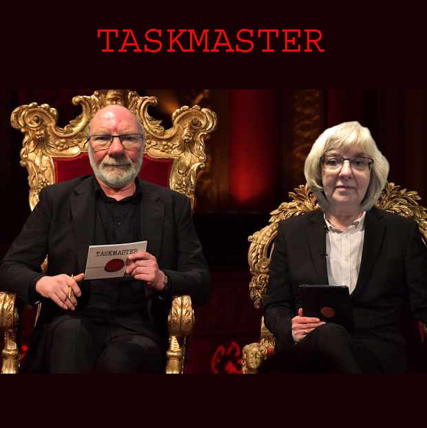 HelainaSharpley's tweet photo. For fun, we started a family group #taskmaster, here are the 1st and 2nd places of tonight's task 'Bring a masterpiece to life.' (and judges, Mum and Dad) @AlexHorne #creativetimes https://t.co/PE10aCKqO0
