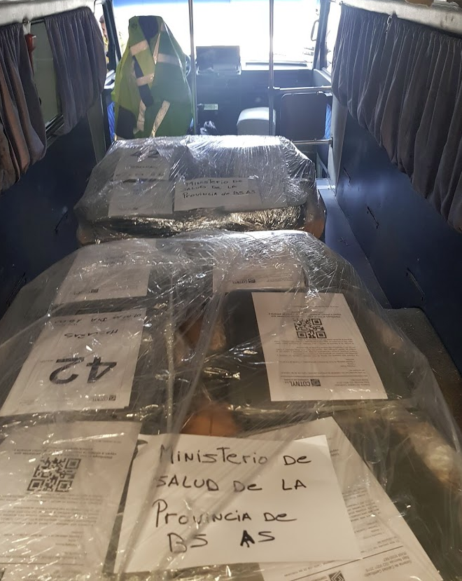 ¡Acabamos de realizar la segunda entrega al Ministerio de Salud de la Provincia de Buenos Aires!

#DeEstaSalimosJuntos #ArgentinaUnida