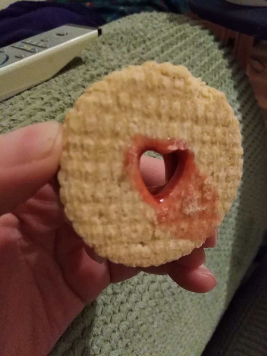 Stevaan H tweet media