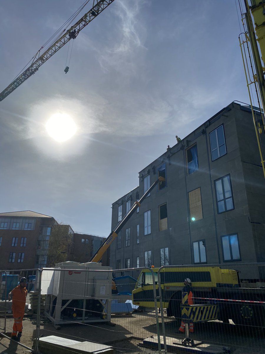 Construction of an additional 93 beds <a href="/NNUH/">Norfolk and Norwich University Hospitals</a> is continuing despite the @coronavirusuk. First floor should be ready in 4 weeks. Thanks <a href="/mtxcontracts/">MTX</a>