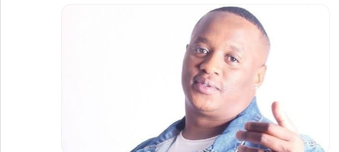 That Qondi Girl has masters in cheating Jub Jub Couldn't find her
I hope sanele gets professional help #uthandonoxolo