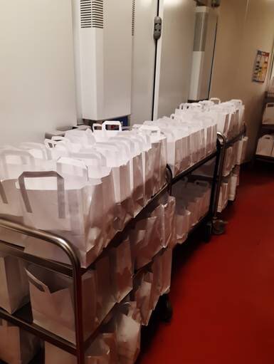 GoodFoodAndFM's tweet image. Lunch prep continues, even during the Easter holidays- here’s some of the meals ready for delivery in the Oban area earlier today. Well done team! #PSCPositivity #TeamArgyll #schoolmeals #abplace2b @scotmeals @BEBLScot @PSCMagazine @EDUcateringmag @lorraine575 @RossMcLaughli19