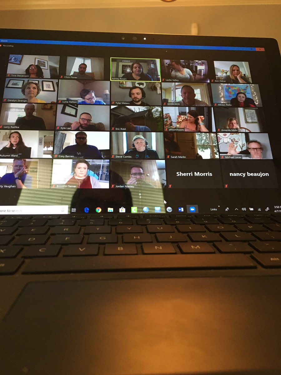DrCFlores_STEAM's tweet photo. So nice to be reunited with our @STEAMhigh teachers this afternoon for our staff meeting!! https://t.co/nfow3nEICA