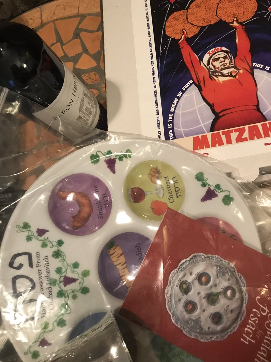 melissaeweiss's tweet photo. I didn’t expect to be solo for seder this year, but thankful for @Chabad and their #PassoverToGo project. Thank you again, @Mottel! https://t.co/2v6bLgMGor