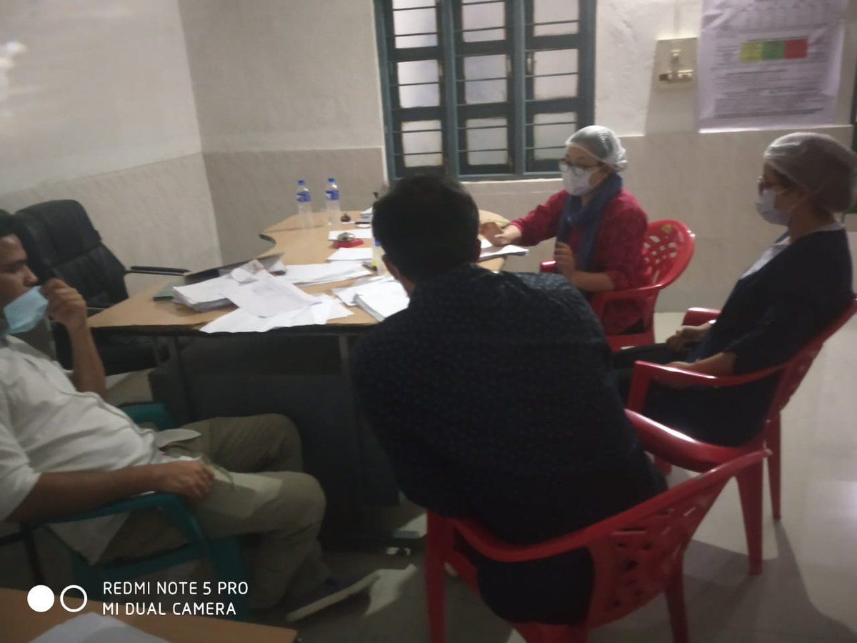 ManipurNhm's tweet photo. Surveillance teams and sub teams of District Health Society Thoubal conducting follow up visit at Containment Zone of COVID 19 positive case in Lilong Haoreibi Thoubal District manipur https://t.co/EZ8AWB1DlW