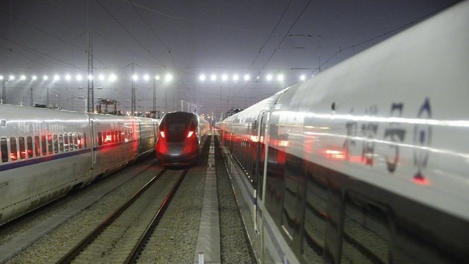 View image on Twitter