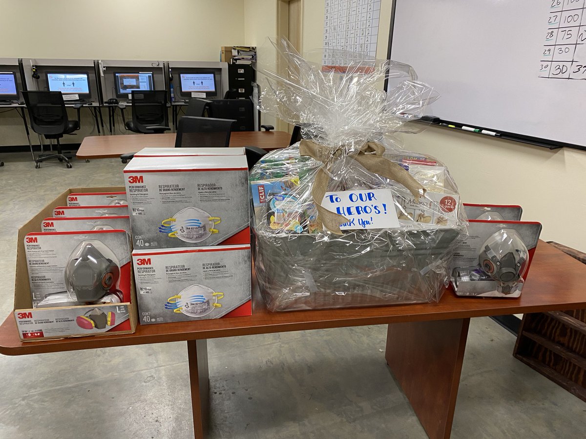 AMO MARTINEZ tweet media