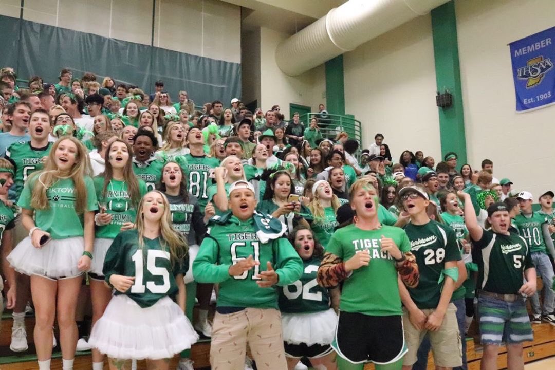 lucywilhoite_'s tweet photo. @kmedotterweich @smedley1932 @kaylynrenee12 @AinsleyPhillip4 @YTigerSoftball @lexie_robertson @SalleeAvery @DCantanzarite @sebpsu4 @AlaraMiller @lghawk59 @granttweedy @YorktownHighSch @sarah_greenn @ytownlarrabee @Reagan_cox_ @han_avila1 @jstephens_4 @savannah_baker6 @Jsteve_13 @rknixon21 @alainasimss @sophielichtt @palm_23_ #MemoryChallengeYHS I nominate @taryn_sallee @rachel42121582 https://t.co/TYuwULWw0P