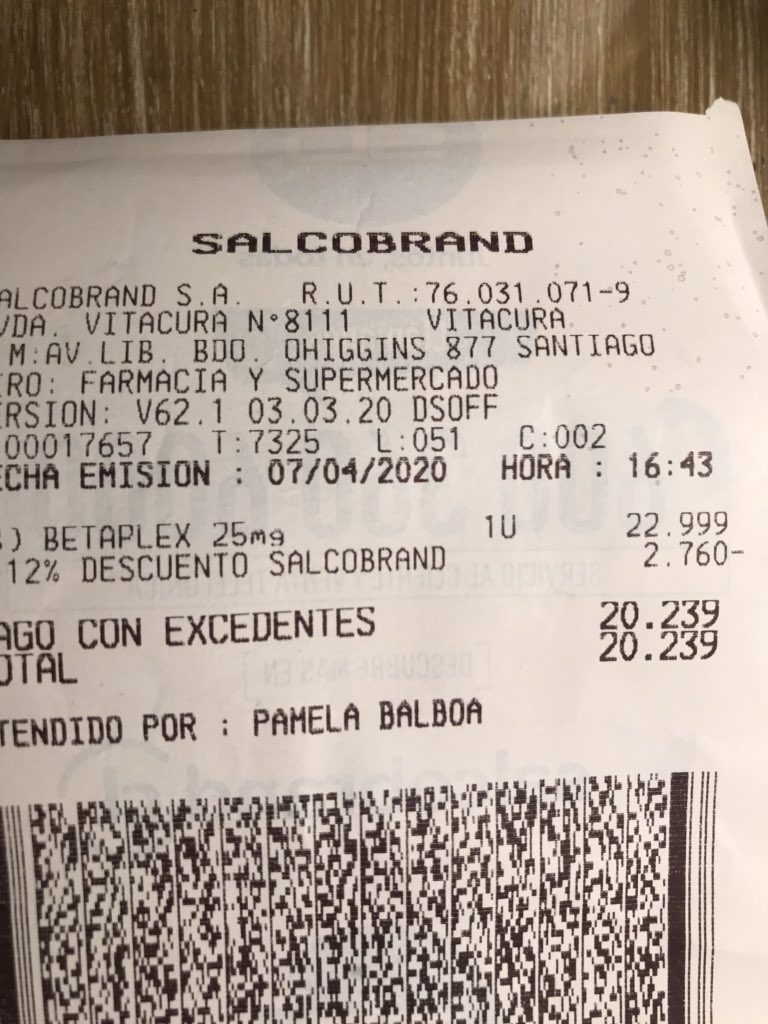 JosAntonioEnci2's tweet photo. El remedio Betaplex, en Vitabotica, vale $768. En Salcobrand, $22.999. No será mucho abuso? https://t.co/nzroWmPDYo