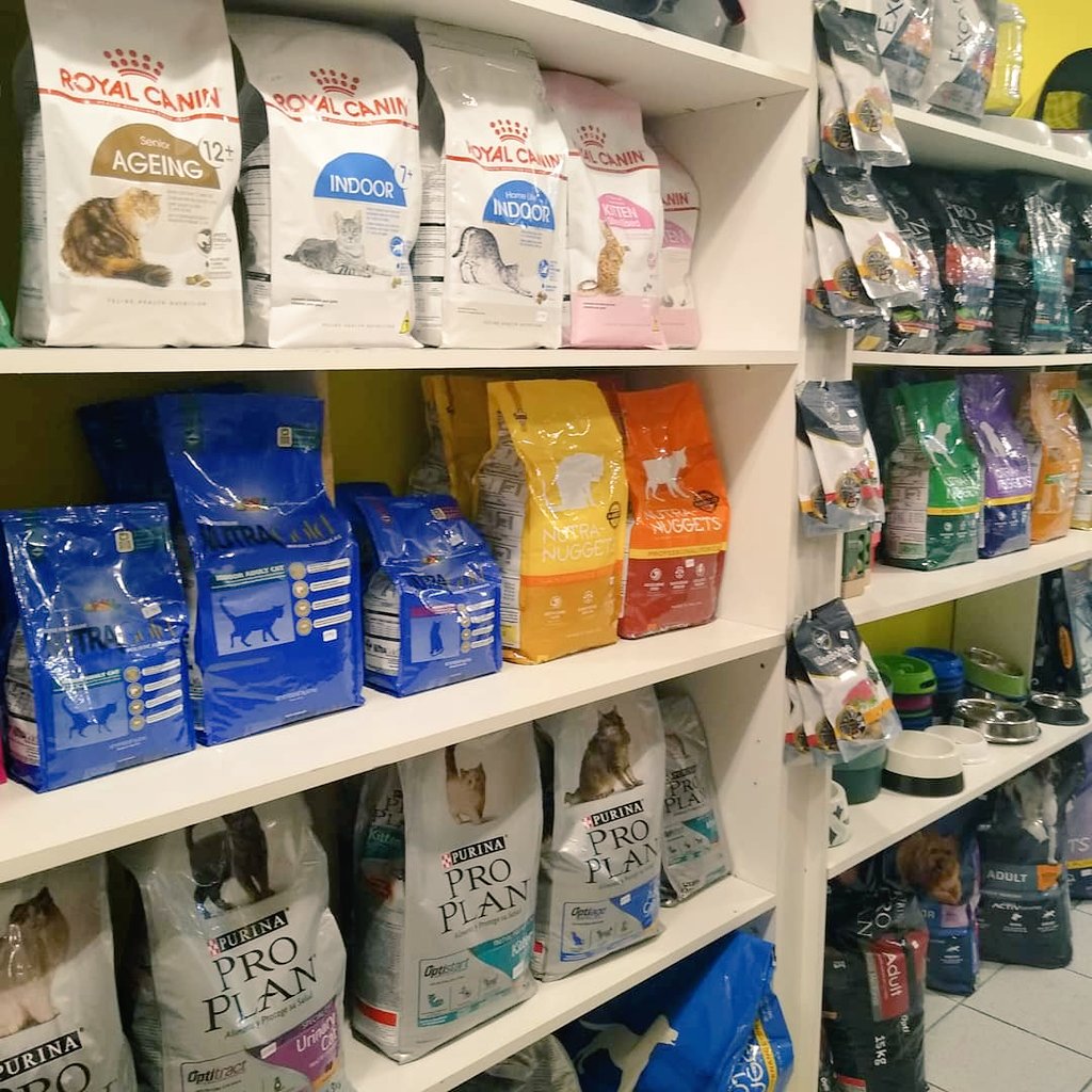 JuguetesToka's tweet photo. Bienvenido #NutraGold y #NutraNuggets ... Se suma a #Eukanuba, #ProPlan #RoyalCanin....
Dónde , en la entrada AL SÚPERMERCADO LÍDER EXPRESS DE #Osorno 🛒 https://t.co/v6YuFl3DMB