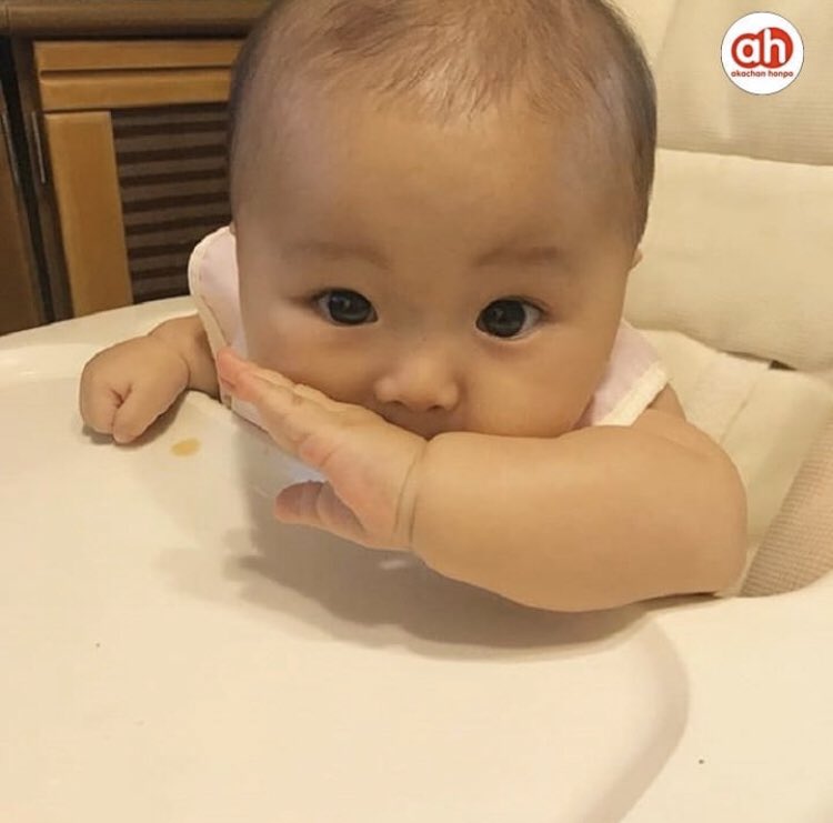 アカチャンホンポ おかげさまで90周年 赤ちゃんのポーズ Tlを赤ちゃんでいっぱいにする スマホの写真を見返すと 懐かしい時間に戻れますね アカチャンホンポもinstagramを振り返ってみたら 赤ちゃんのポーズの可愛さにキュン アイーン アカチャンホンポ おかげさまで90周年 赤ちゃんのポーズ Tlを赤ちゃんでいっぱいにする スマホの写真を見返すと 懐かしい時間に戻れますね アカチャンホンポもinstagramを振り返ってみたら 赤ちゃんのポーズの可愛さにキュン アイーン