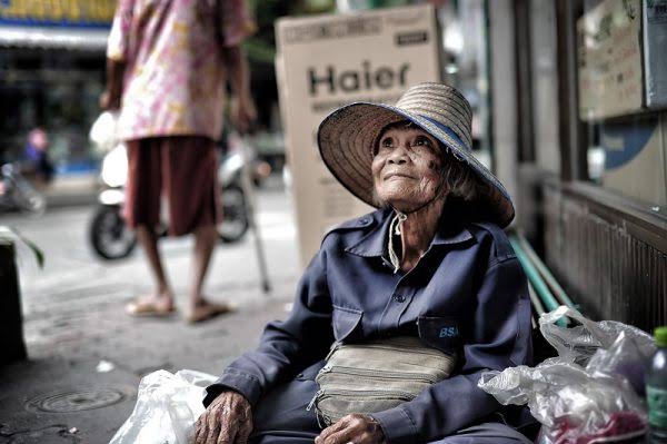 ลัทธิแม่บ้านมิง ଳ tweet media
