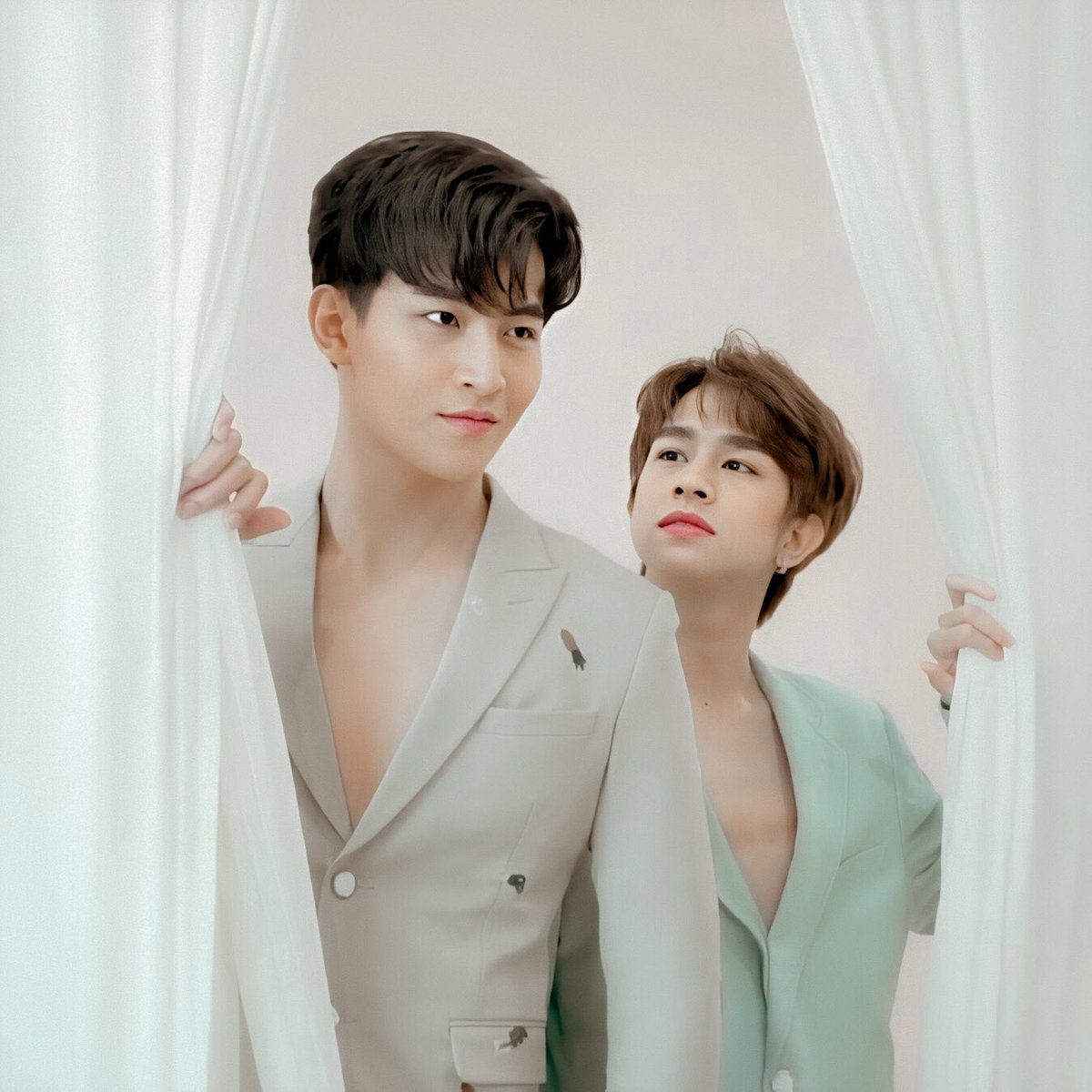 uwmatheseries's tweet photo. #UWMAtheseries #UWMA #uwmaseires #love #series #DeanPharm #fluke_natouch #ohm_thitiwat #OhmFluke #number_9th #cooheart #KAOEARTHFirstAnniversary #kaoearth https://t.co/wzmT3aqcIY