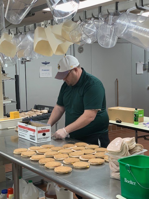 isd47's tweet photo. @isd47 food service staff continues to feed students across the district and as of last Friday, over 11,800 meals have been served! THANK YOU for your #StormStrong service. 💚💛 https://t.co/Ad1hzvouF4