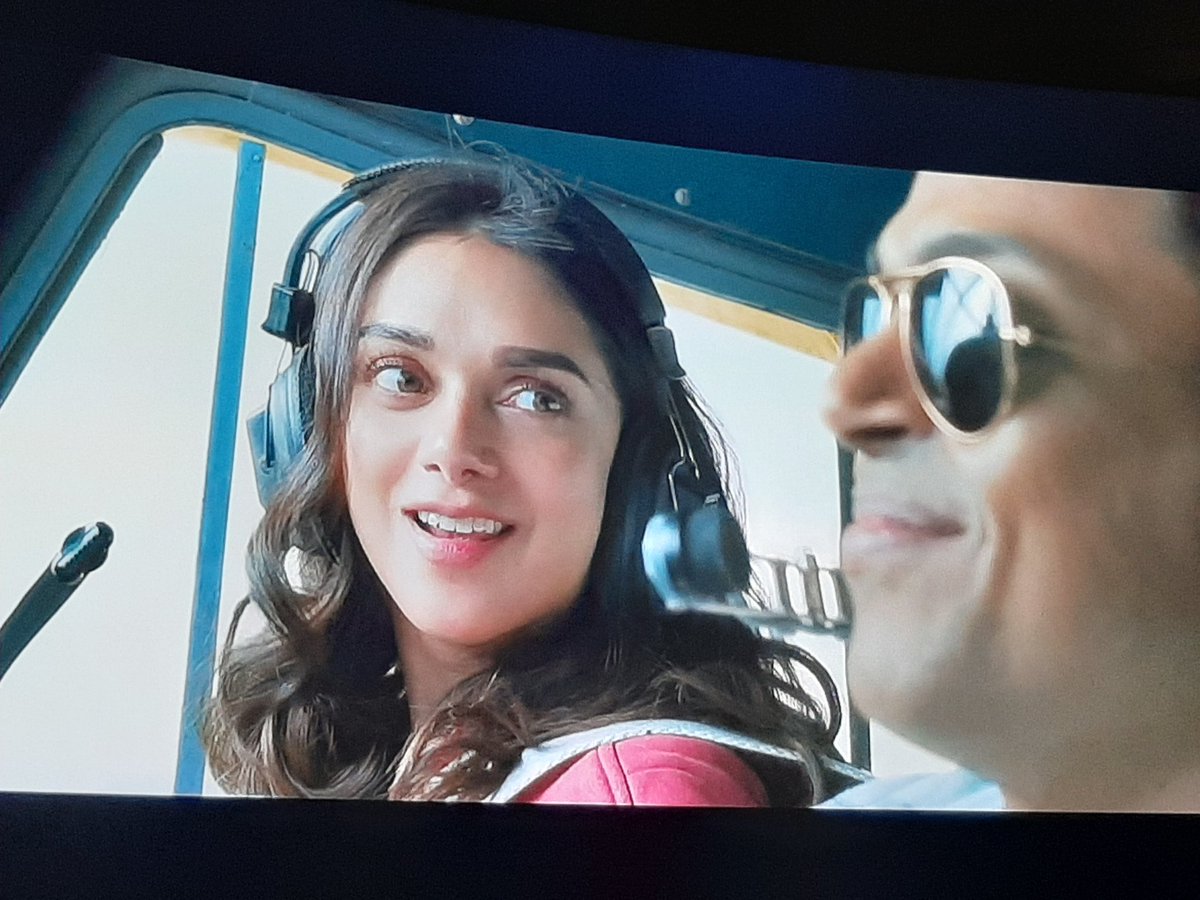 Caffeinedoses's tweet photo. Dr.LeelaAbraham: Pedha gga aravana?
Best by @aditiraohydari https://t.co/zClZLwVCag