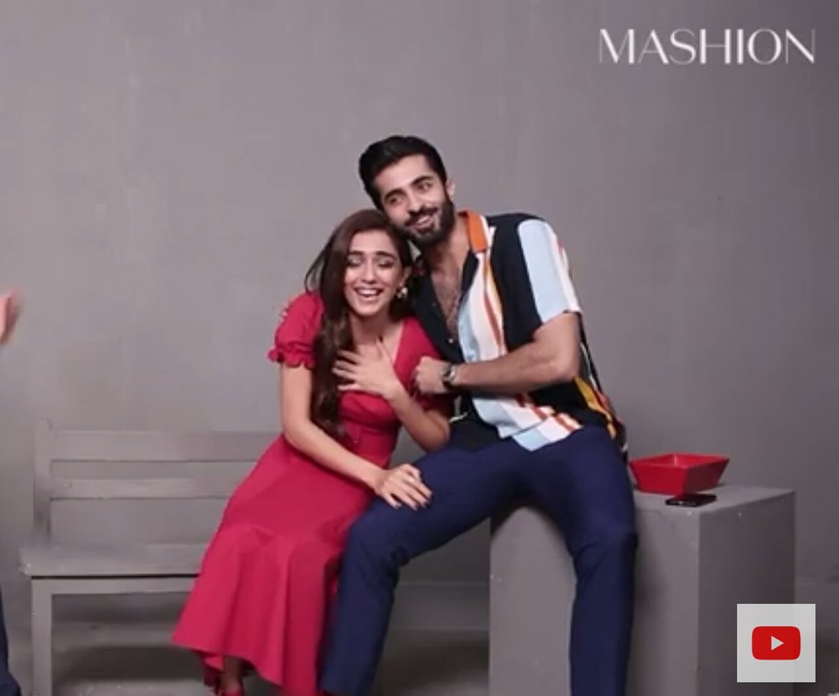 Ash_Ayesha's tweet photo. Meray mentions mein Zalzala agaya hai!! #CalmDownDee #SherryAurUskiStrawberry ππππ @heyyyitsmedee https://t.co/Wlr0RMFNEl