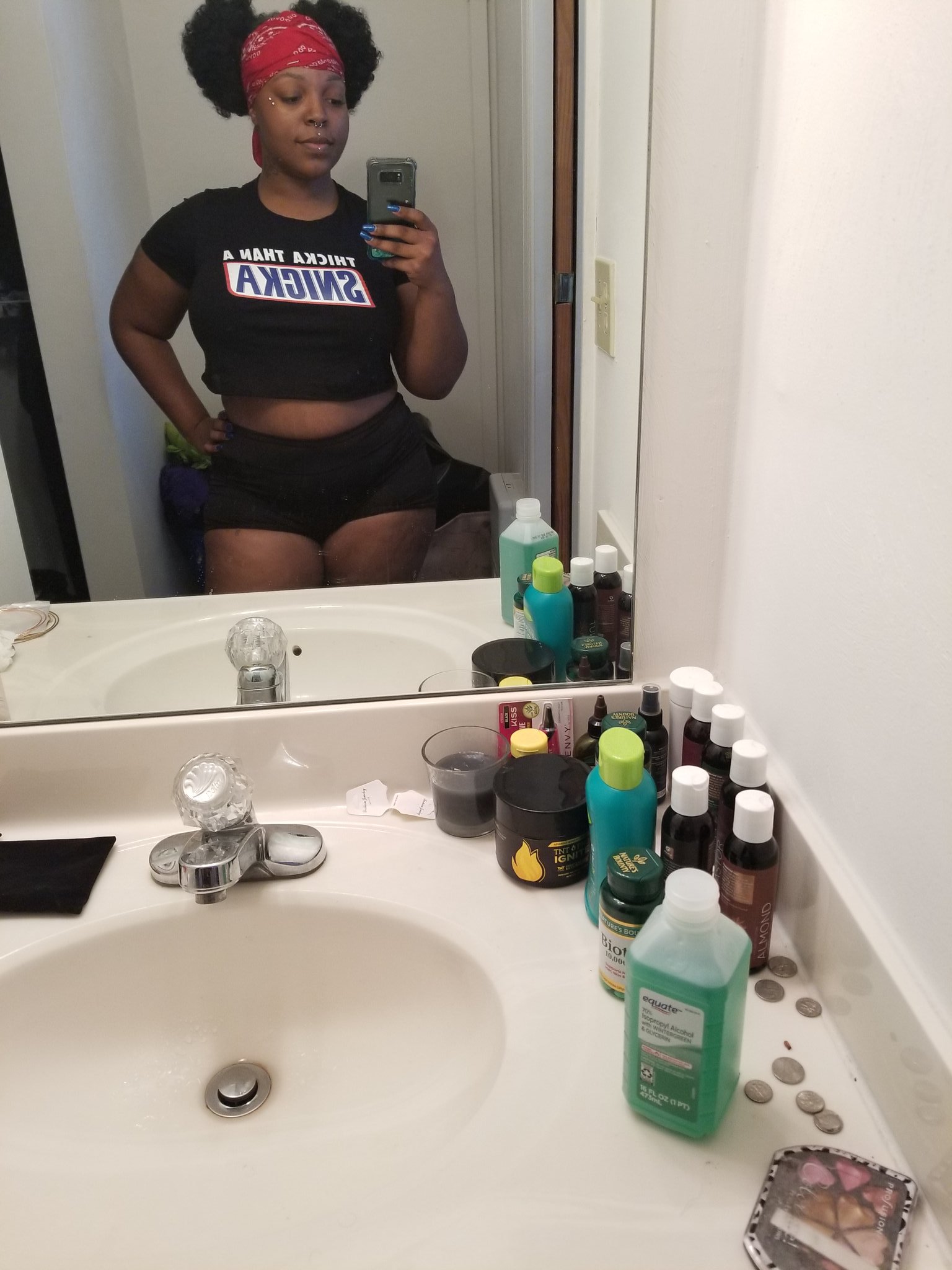 1 pic. You see the shirt lol #thick #bigbooty #weightlifting #BlackGirlMagic Also, subscribe https://t.co/67b3Ym8k3T https://t.co/MHPSm4pIIQ