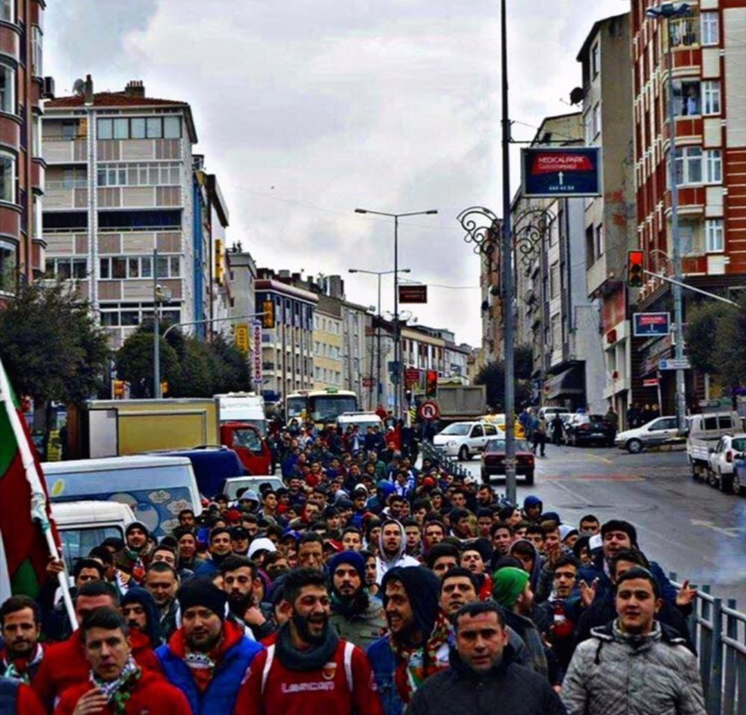 ey sevda kuşanıp yollara düşen..