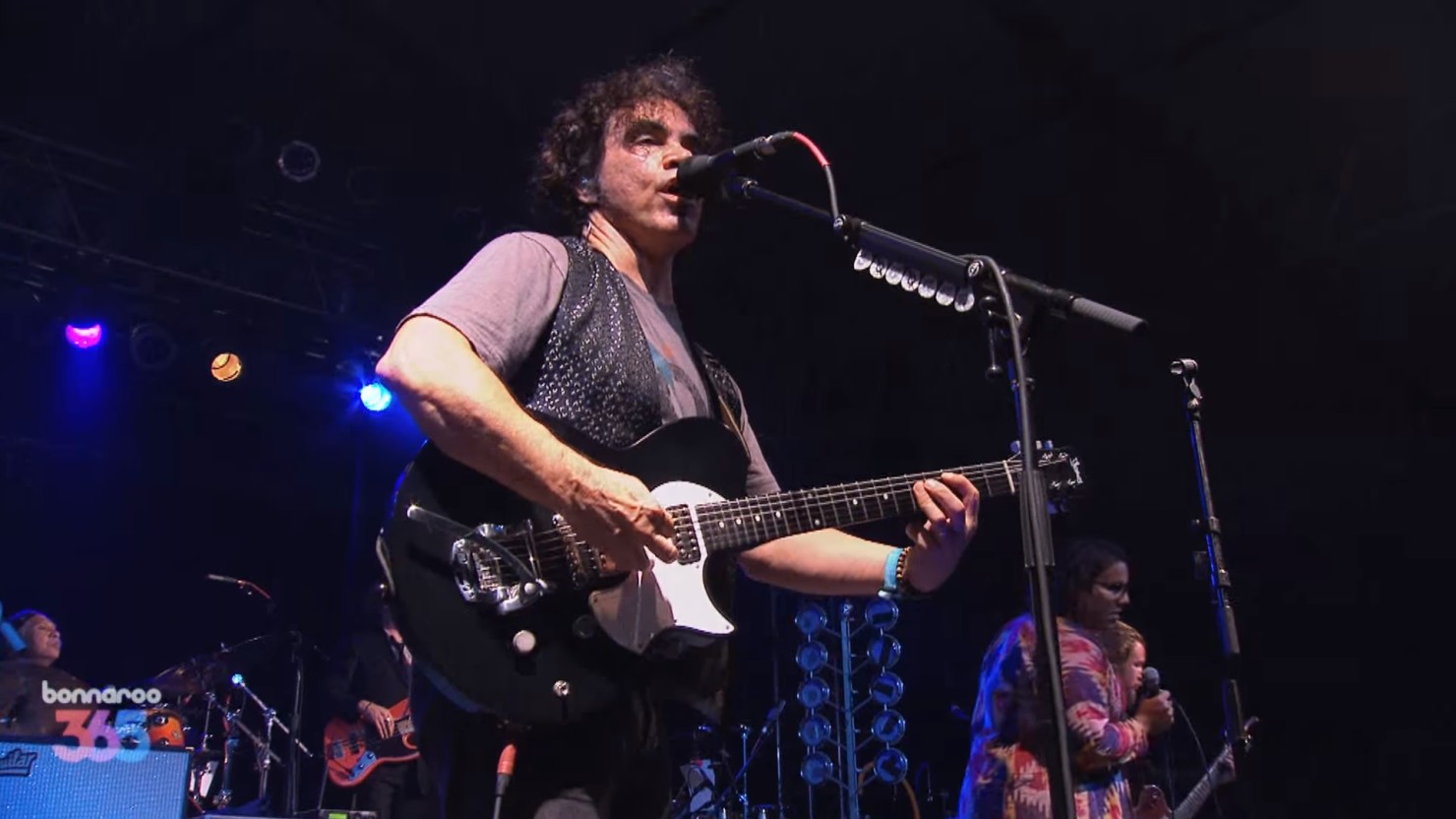 Happy Birthday John Oates: Bonnaroo Superjam 2013  