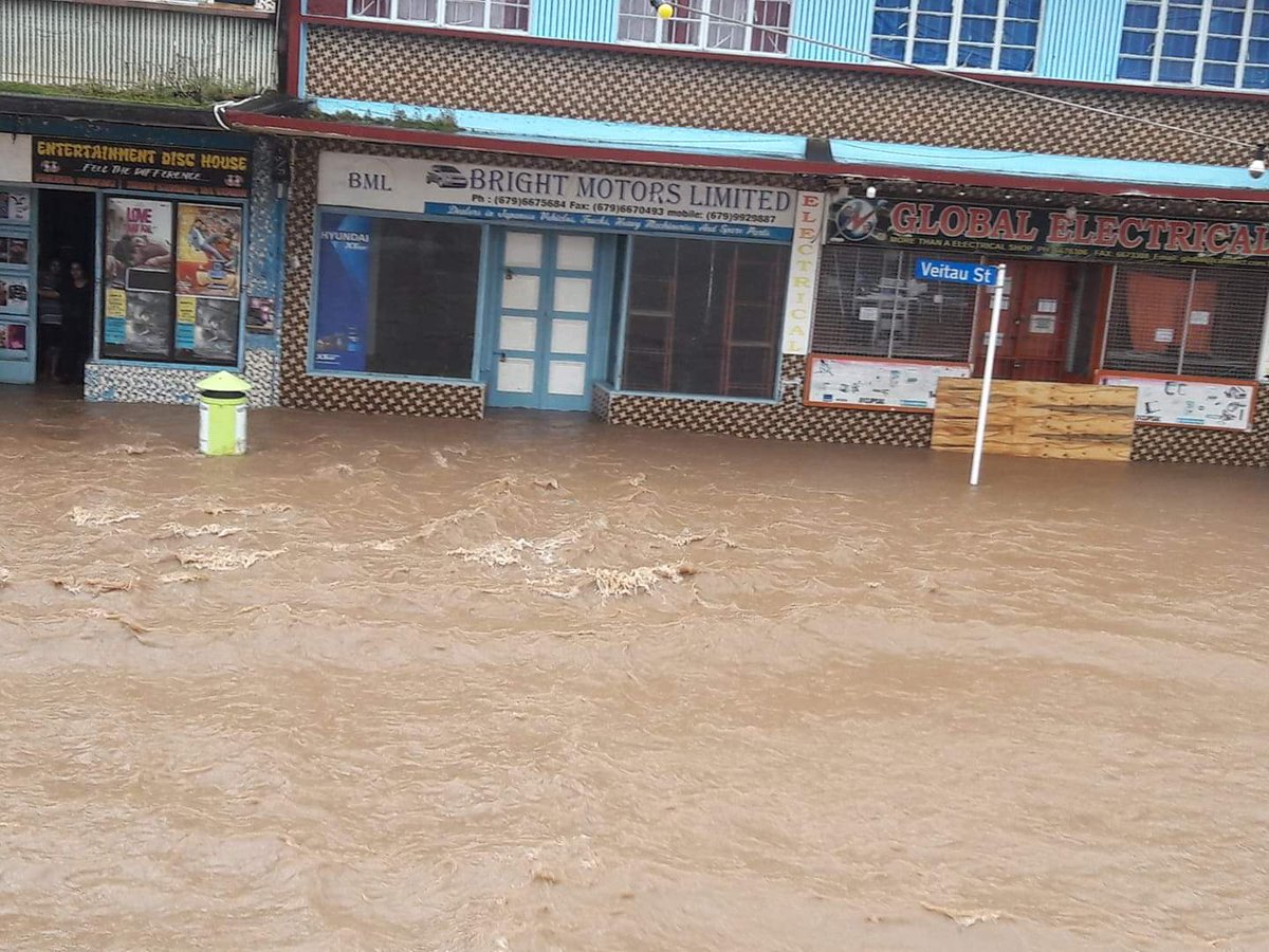 batiwaci's tweet photo. Advice by #BaDCOSS to immediately move to higher grounds since Ba river bank has burst
https://t.co/0aIPyZpOax
@FijiOneNews @FBC_News @sun_fiji https://t.co/HC0zkGa0IA