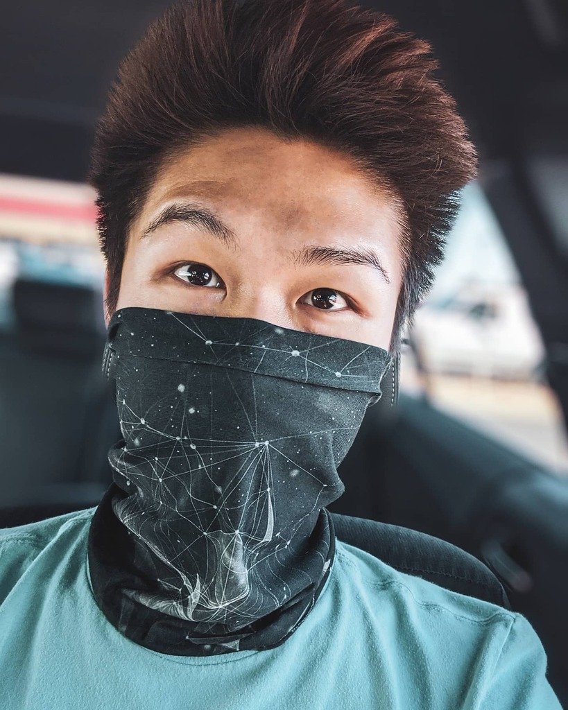 vincefox_md's tweet photo. Mad Max: Grocery Expedition 😷
🔸
#ppe #socialdistancing #COVID19 #washyourhands #thistooshallpass #apocalypse #ravemask #raveculture #ravefashion #costco https://t.co/HsY9vBtrhn https://t.co/L5OUUEBX67