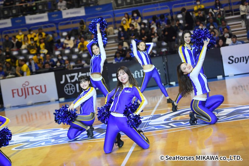 go_seahorses's tweet photo. #耳だけウィングアリーナ🎤
毎朝、あなたをアリーナへ✨
会場で流れる楽曲を1曲ずつご紹介‼️今日も頑張りましょう！(1/30)
#SuperGirlsメンバー紹介
#シーホース三河 #Bリーグ

Mork https://t.co/biNDHHmiak @YouTubeより https://t.co/zOre3zjo4T