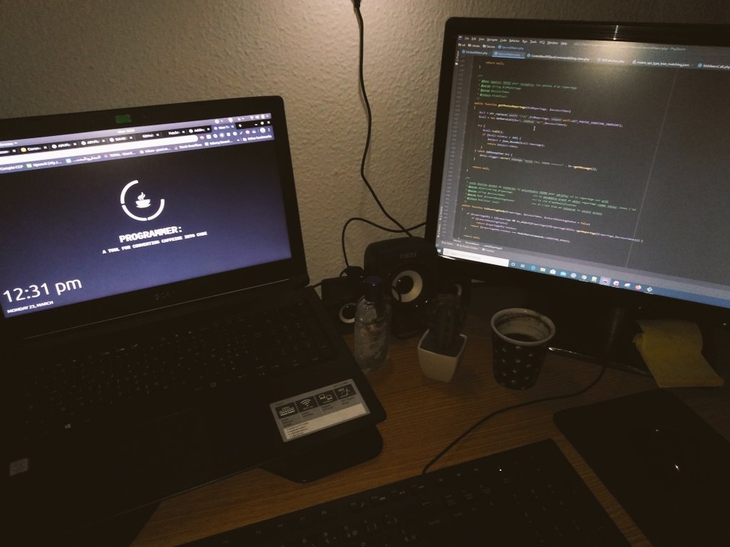 DevYosri's tweet image. #JustKeepCoding
#RestezChezVous 
#restiamoacasa 
#StayAtHome 
#اقعد_في_بيتك 
#شد_دارك 
#شدة_و_تزول
#WorkFromHome
#télétravail