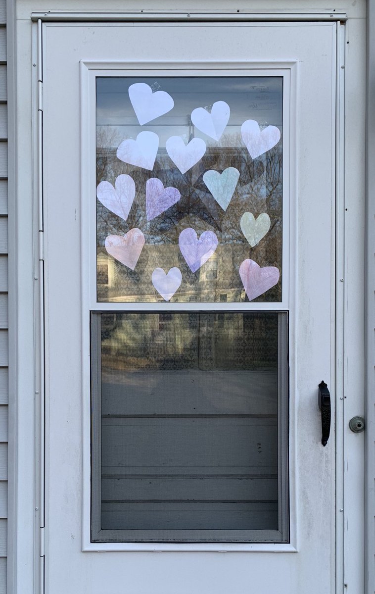 Mrs_Topliffe's tweet photo. #NPSpride #NPSSharesTheLove #HeartsinTheWindow #littleschoolbigheart https://t.co/QSluT46qrV