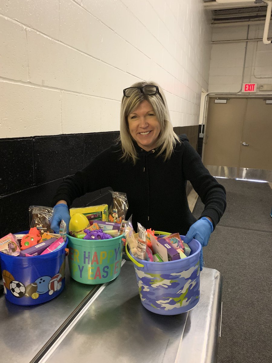 GCSDcommschools's tweet photo. Thanks to our wonderful team today! @GCSDsuper @edujamien @thewallacebrood https://t.co/yfrHTpnOiz
