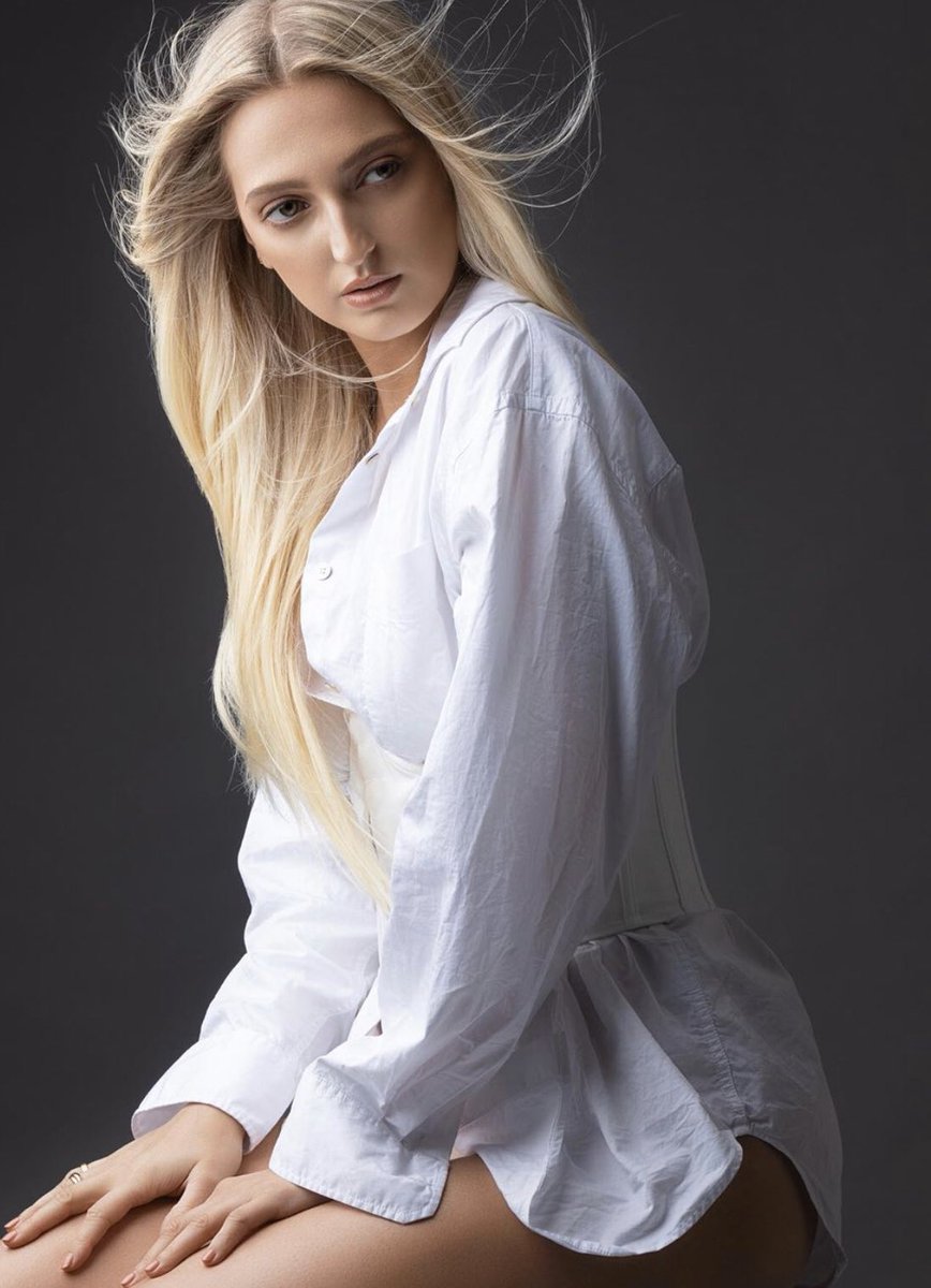 𝐷𝑜𝑛'𝑡 𝑐𝑎𝑙𝑙 𝑚𝑒 𝑎𝑛𝑔𝑒𝑙 .