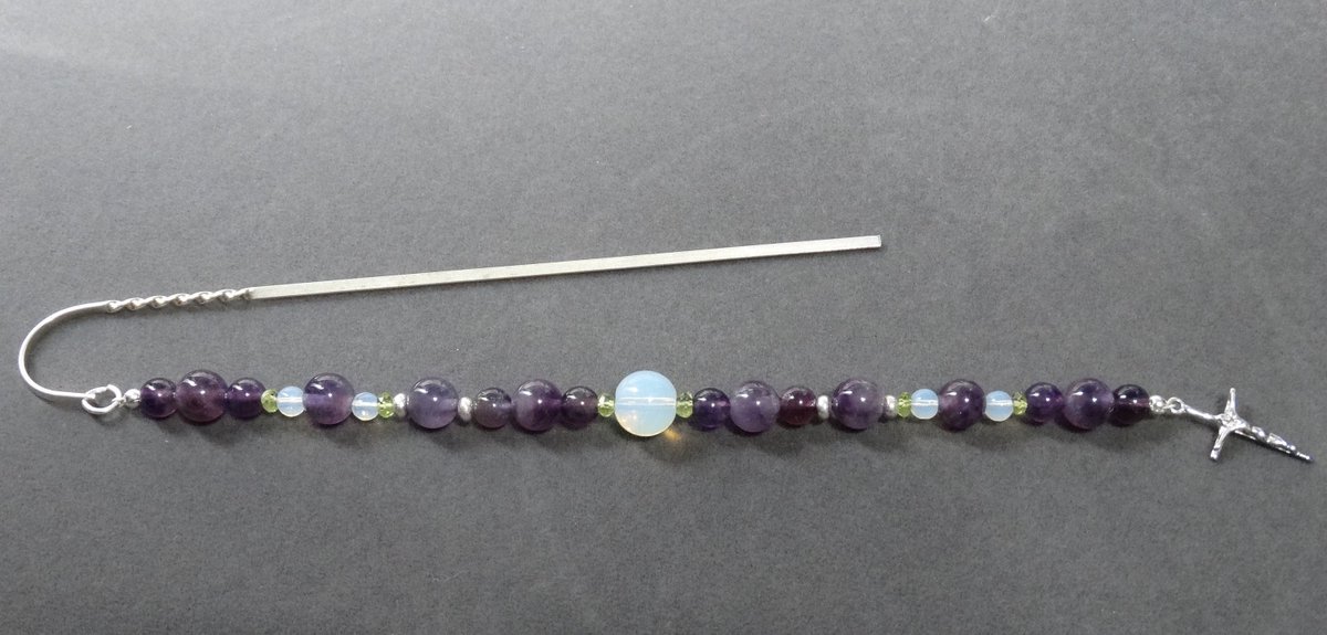 ElegantJewelryD's tweet photo. Excited to share the latest addition to my #etsy shop: Amethyst, Opal, Peridot & Sterling Silver Crucifix Bookmark
https://t.co/6w2TfTQVeB
#elegantjewelrydesign #elegantjewelrybydj #bookmark #christian #christianity #sterlingsilver #forsale #madebyhand #handmade https://t.co/dj3i3gIV6t