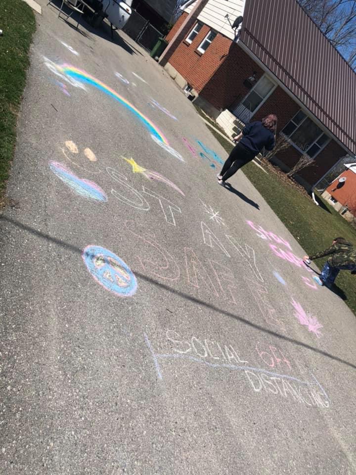 Thank you, Coyotes, for sharing how you are staying safe and saying thank you and expressing gratitude within our community. #coyoteproud @tvdsb <a href="/PaulSydor/">Paul Sydor</a> <a href="/STPSmedia/">St. Thomas Police</a> <a href="/STPFFA_L447/">St Thomas PFFA</a> @stegh_cares <a href="/SW_PublicHealth/">Southwestern Public Health</a>