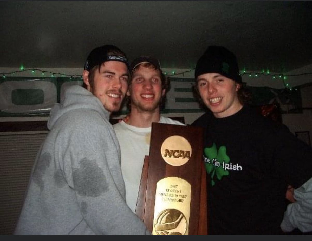 Tim_Kennedy13's tweet photo. Can’t believe it’s been 13 years since this moment. What a team, group of guys and characters! Go Green Go White! @MSU_Hockey
#GreenBombers #Getuponit https://t.co/BZPbHNTHVw