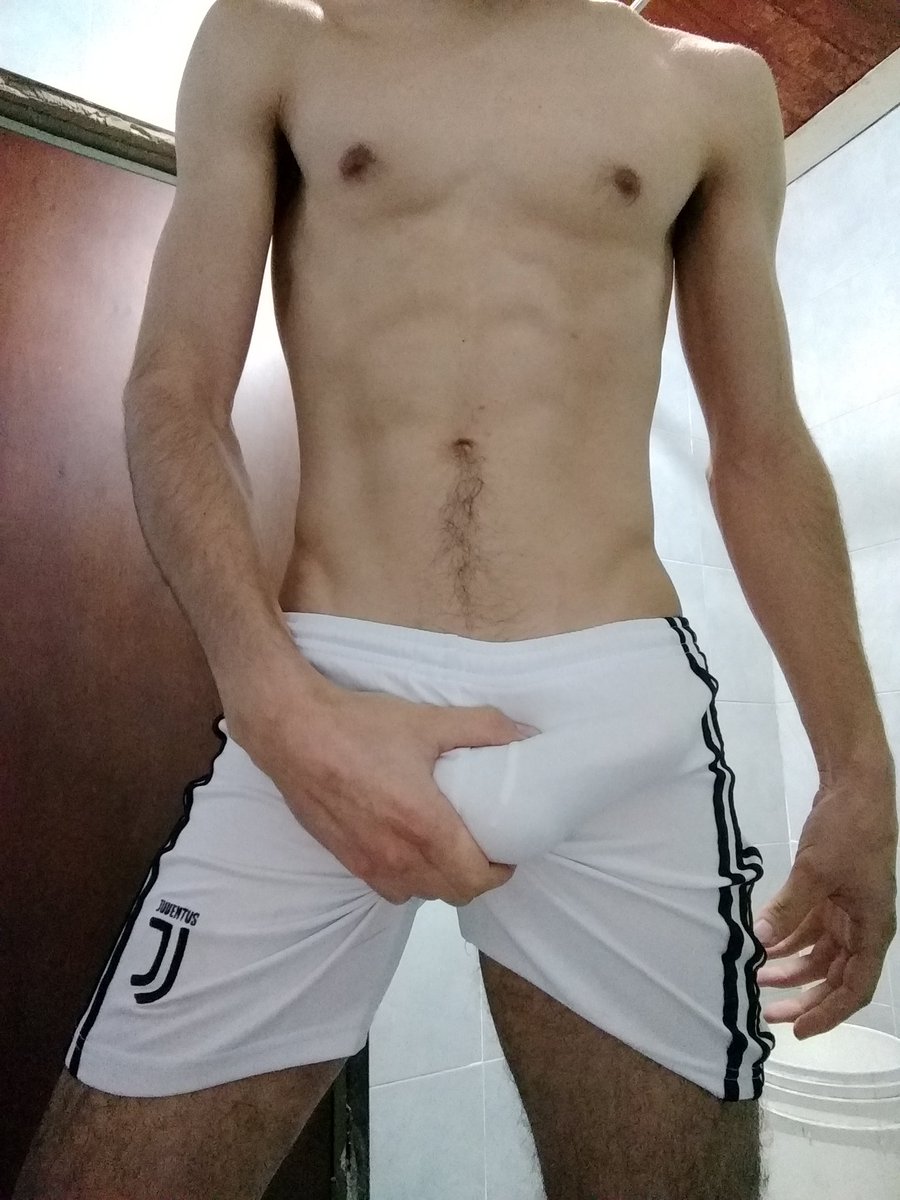 Pasando la cuarentena relajado 😈💪🖐️