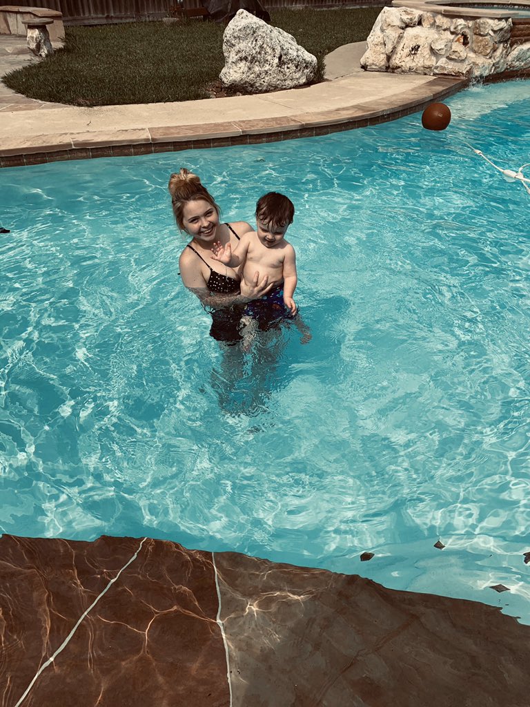 N I C K I🤪 tweet media