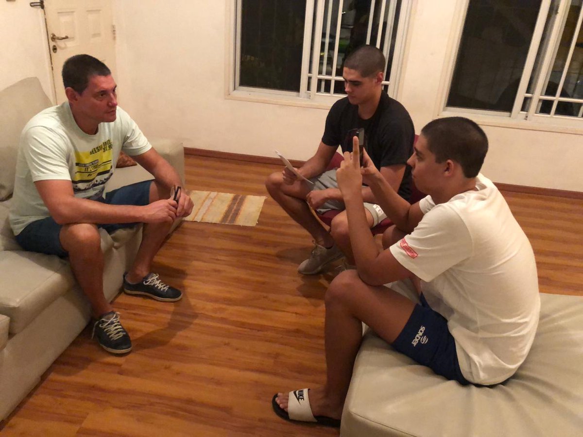 prensa_apb's tweet photo. En la tercera entrega de #DeSelección, un paranaense por adopción: Marcelo Solanas.

📽️https://t.co/PFXcLc9FGK https://t.co/4PC4U2DsQP