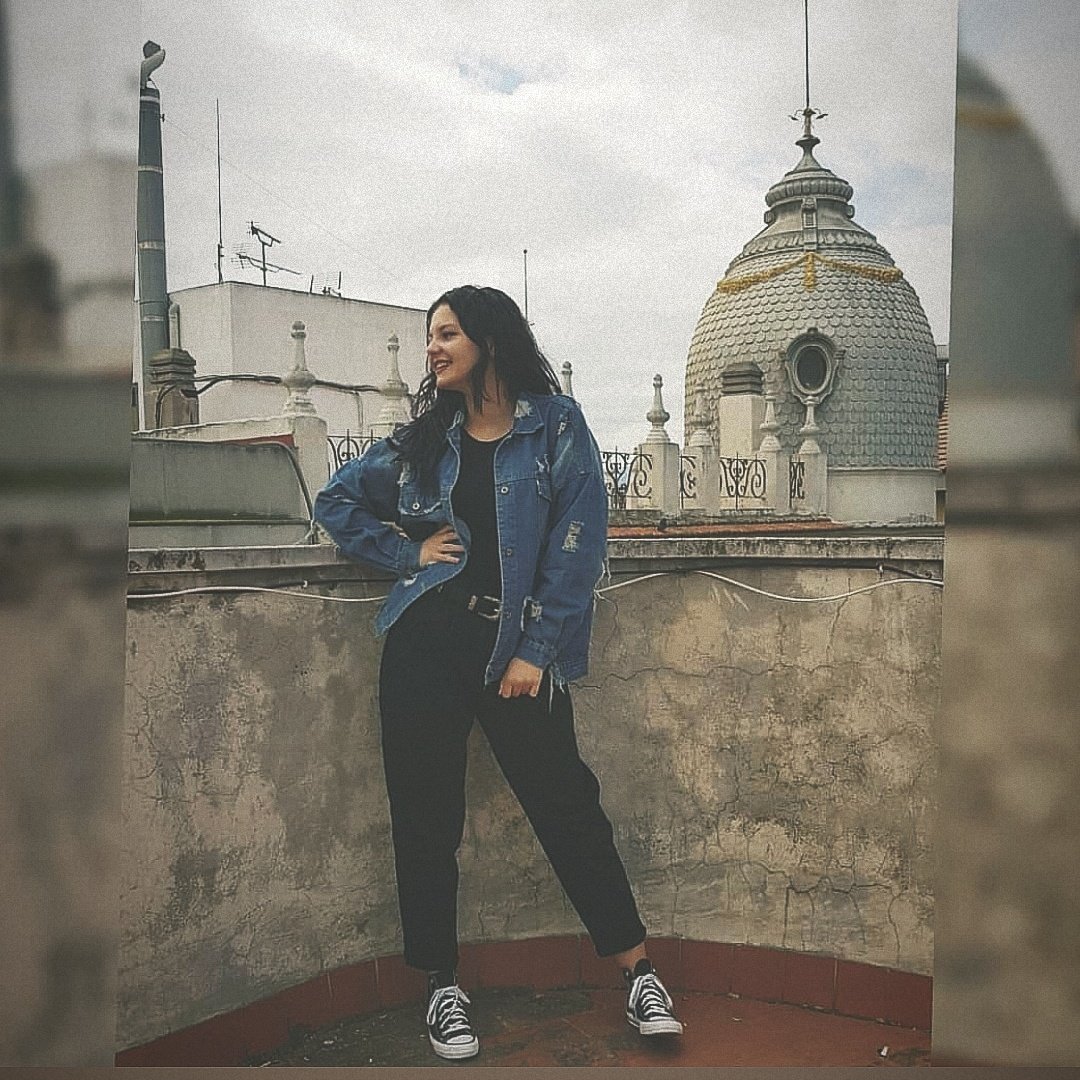 JuuliSevilla's tweet photo. #NuevaFotoDePerfil https://t.co/s71R8mfxq3