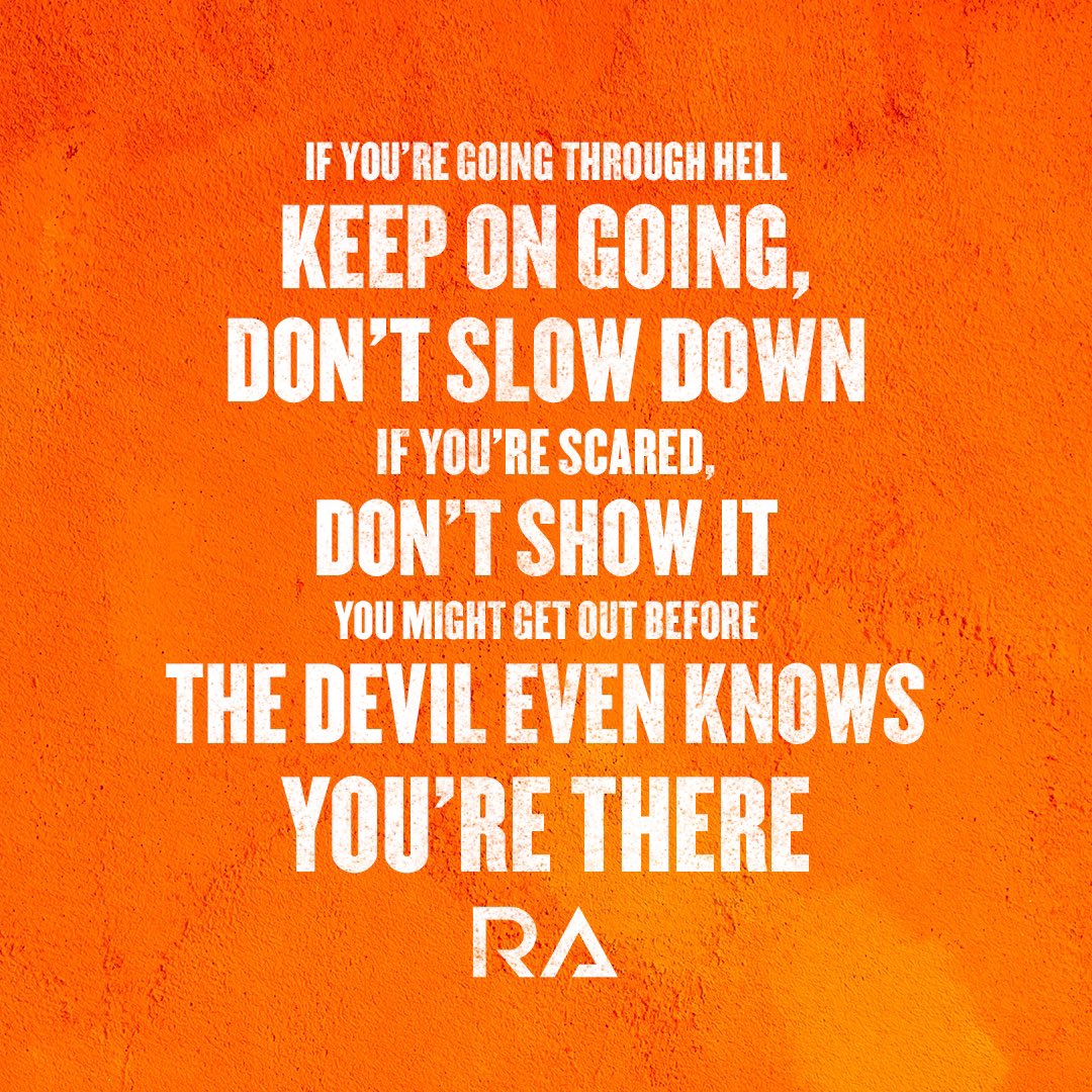 RodneyAtkins's tweet photo. Times are tough right now. We’re all taking it day by day. Stay strong. Stay safe. Love y’all. https://t.co/LlXoefHZir