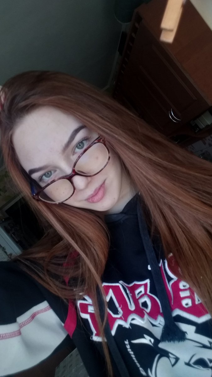 shnipko53's tweet photo. @_tomato_hater фотки в бабушкиных очках вошли в чат https://t.co/KIyaTerxX5