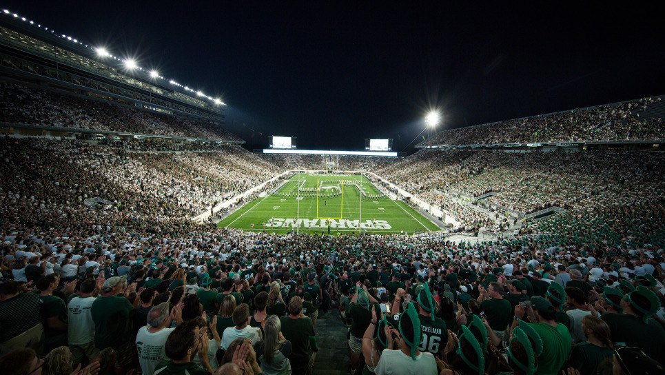 MMys1inski's tweet photo. Very excited and honored to receive an offer from Michigan State University! Thank you to coaches @CoachCKap, @Coach_Harris75, @Coach_mtucker and the rest of the @MSU_Football staff! ⚪️🟢 #GoGreen @BKHS_Football @BKHSAthletics @BlairRIVALS @tyjordan58 @Cassidy_Rob @AGhafir247 https://t.co/trRxHjNrBn