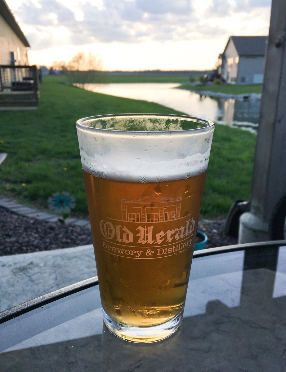 shoprusticrays's tweet photo. Needed this. Anyone else? #nationalbeerday https://t.co/nDXa8GVLIa